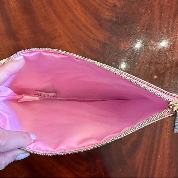 NWT Lilly Pulitzer Printed Pouch Surf Blue Soleil It On Me - Picture 6 of 8